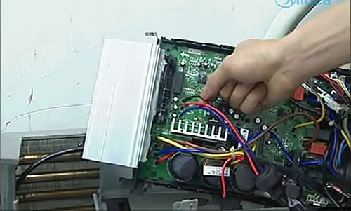 高台美的空调电话是多少