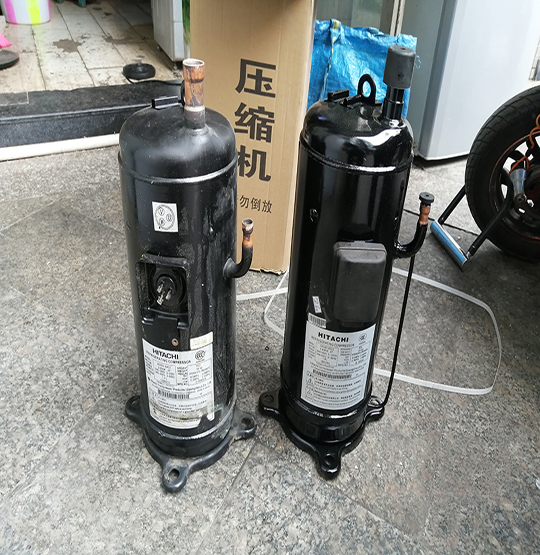 高台中央空调压缩机的更换维修